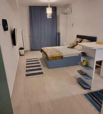 Cochet Mamaia